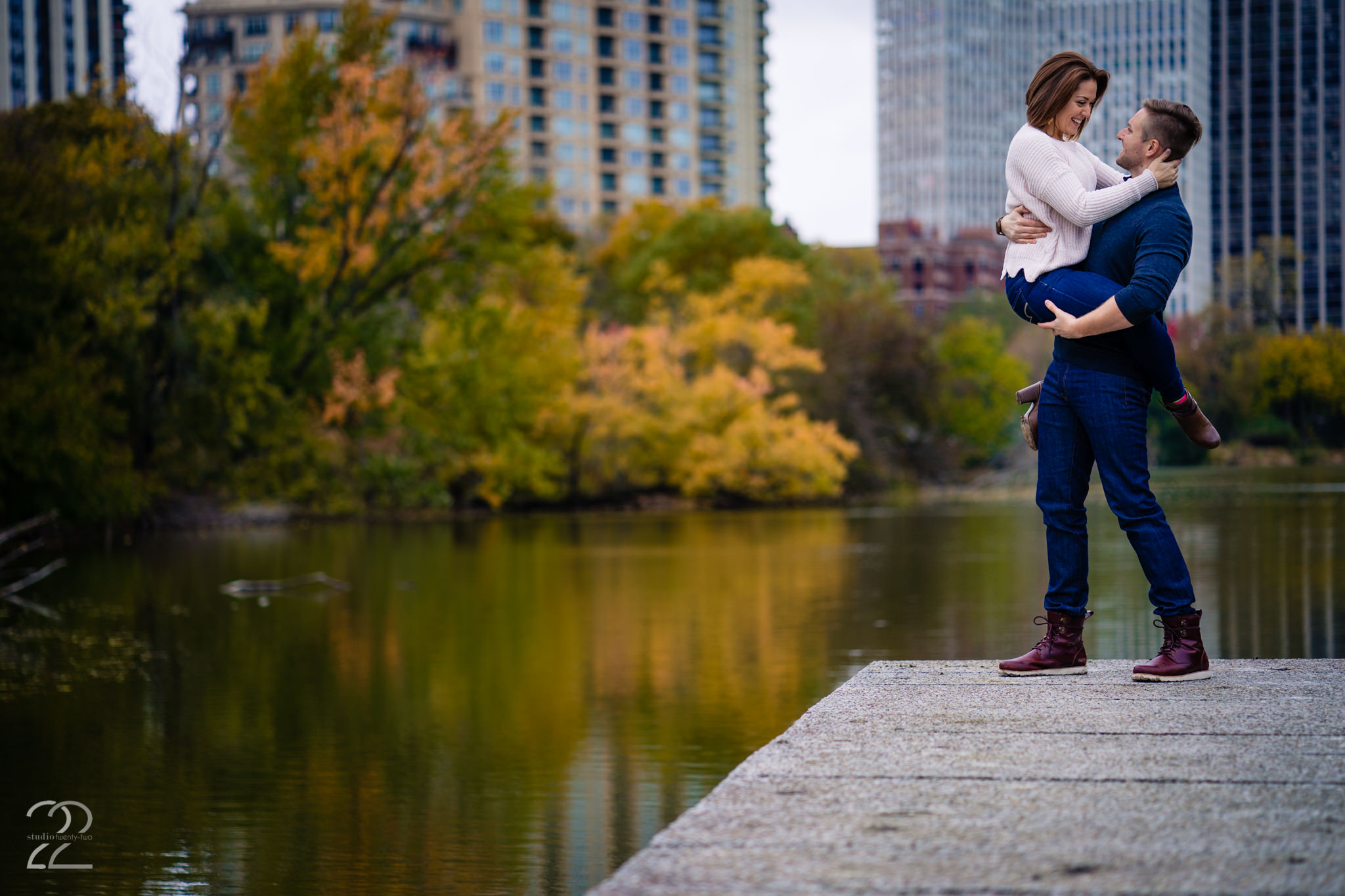  Mixing natural and urban elements is a perfect way to showcase your personality, your home and add some depth and texture to a shoot. The Alfred Caldwell Lily Pond in Chicago, Illinois was the perfect place to combine the elements. 